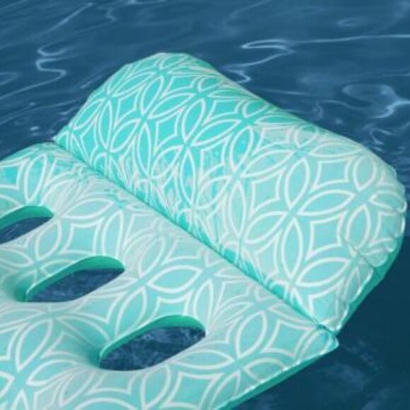 Bestway H2O GO Comfort Plush Inflatable Floating Pool Mat Ages 12 New in Box - Picture 5 of 6